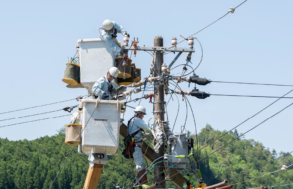 小駄良電工 仕事の様子